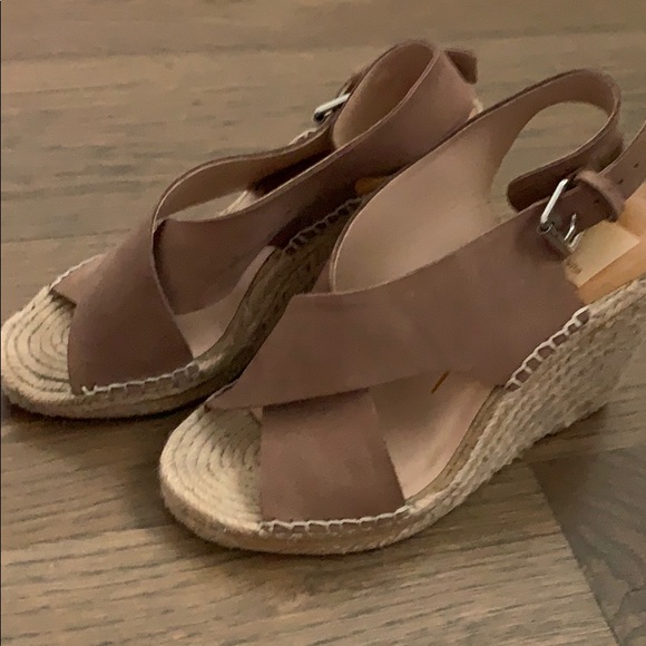 Dolce Vita size 6 wedges - Picture 3 of 3